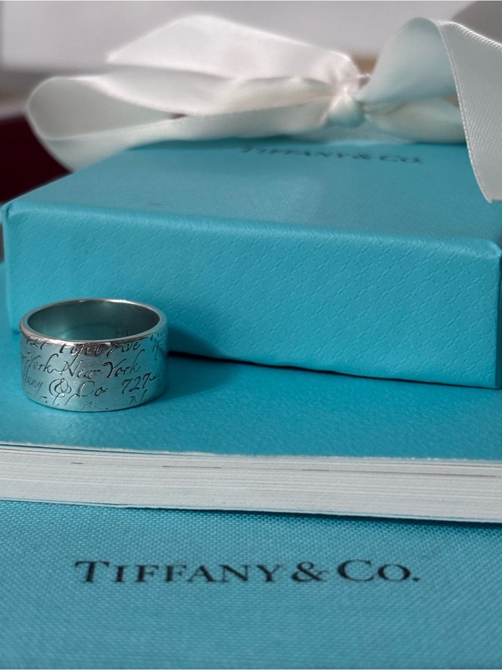 Authentic Tiffany & Co Notes Wide Ring Size 7 - Picture 4 of 4